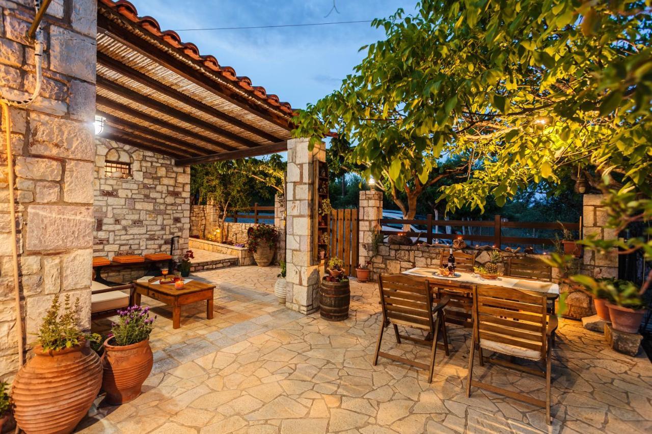 Petalidi Olive Garden Stone House Near The Beach Экстерьер фото